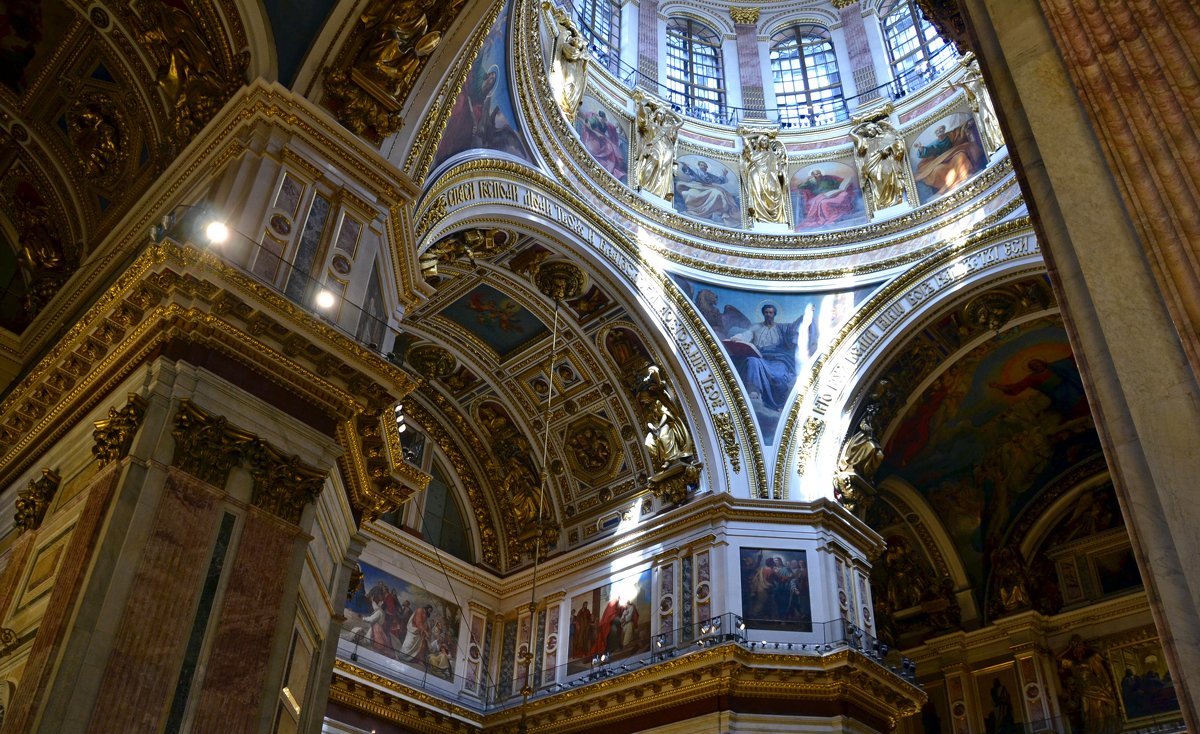 Исаакиевский собор в Санкт Петербурге полы