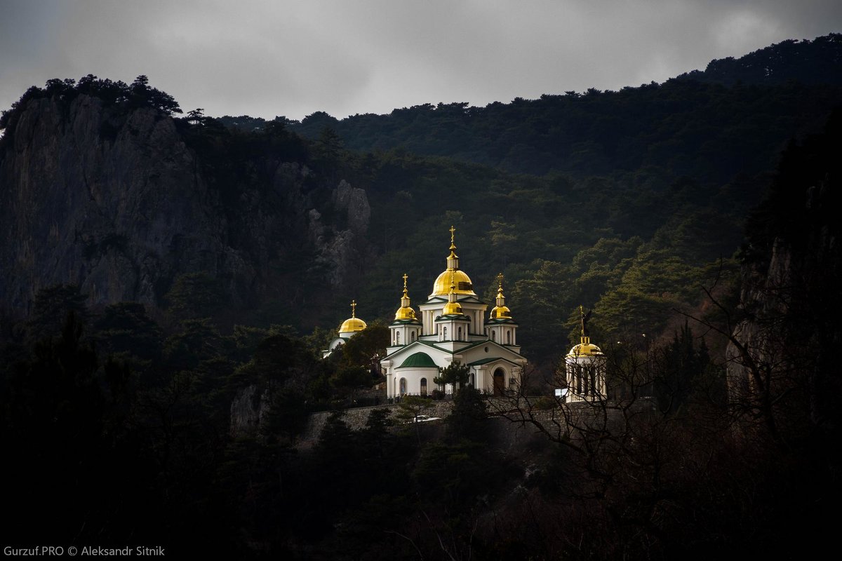 Храм в Ореанде ЮБК Крым - Alex Yalta