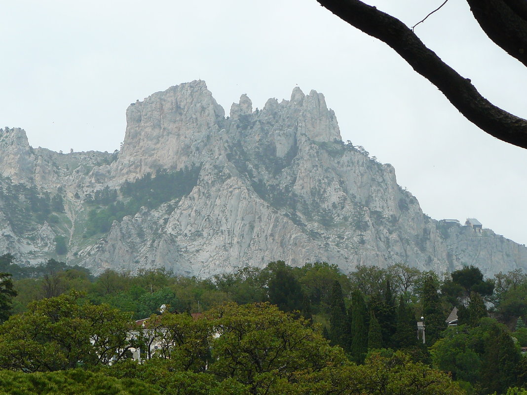 Алупка-Гора Ай-Петри - Александр Костьянов