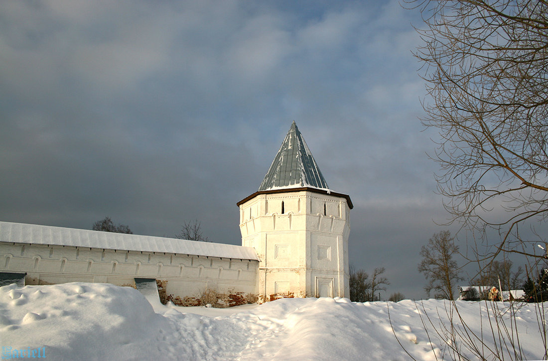 Северо-восточная башня - Виктория Eariell