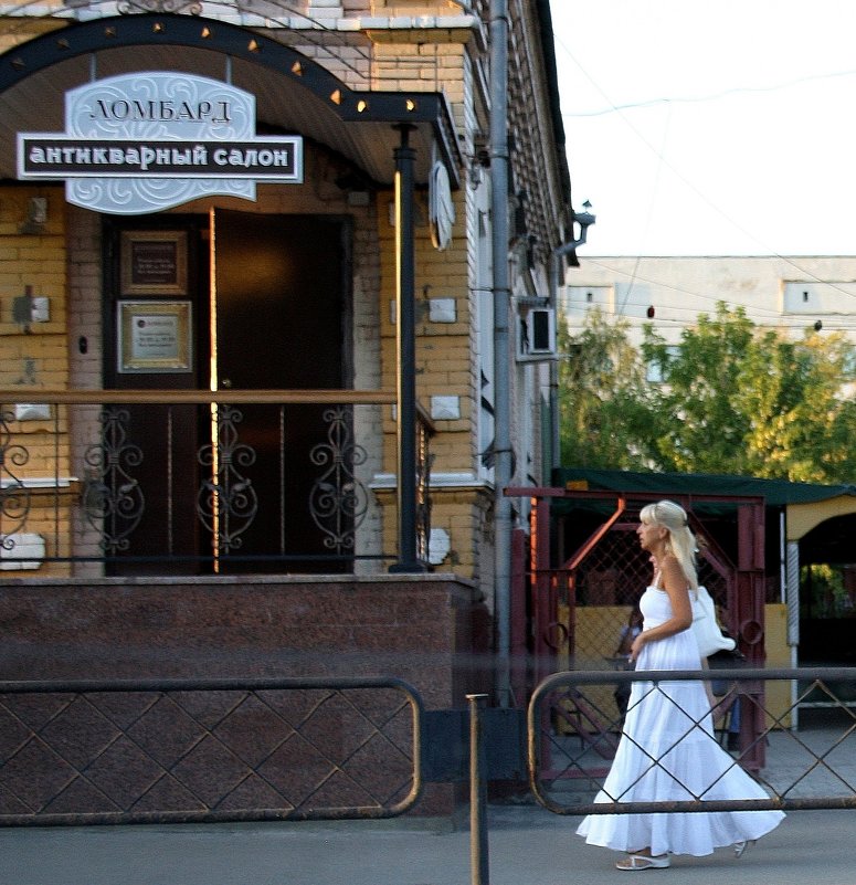 Антикварный салон........ - Валерия  Полещикова 