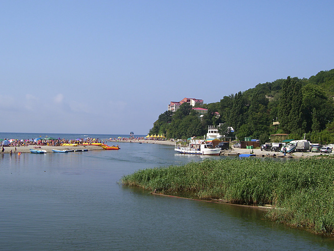 Впадение реки Вулан  в море - Наталья Гусева