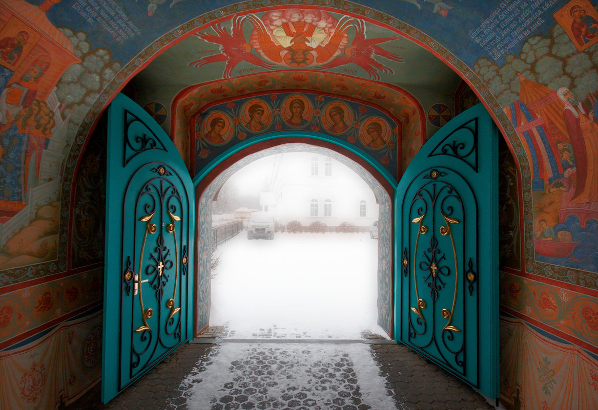 Врата... (Толгский монастырь) - Сергей 