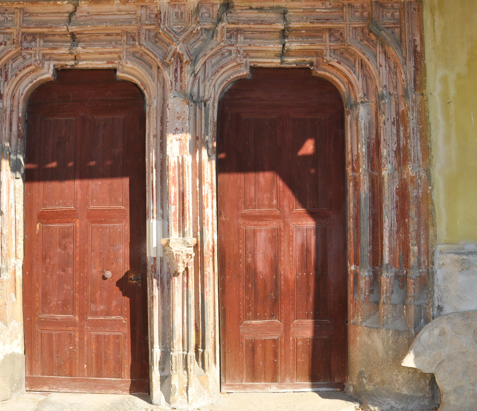 Двери в старый храм - Андрей ТOMА©