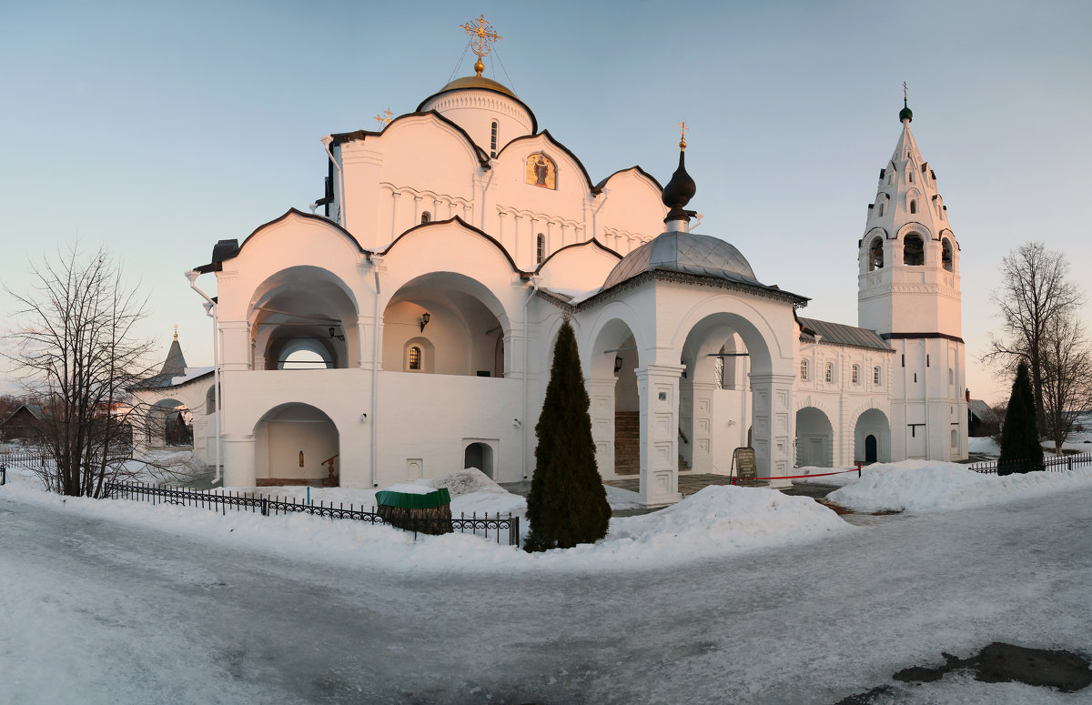 Свято Покровский женский монастырь города Суздаля