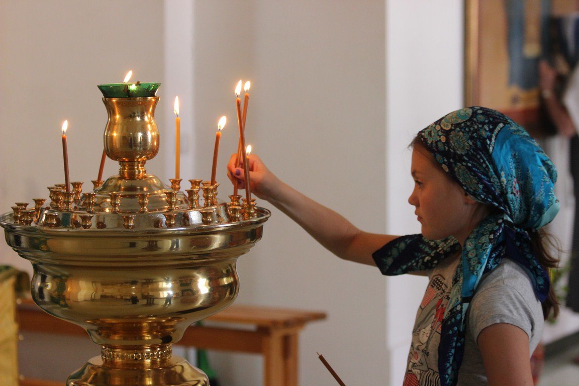 Поставить свечку в храме - Андрей Чазов