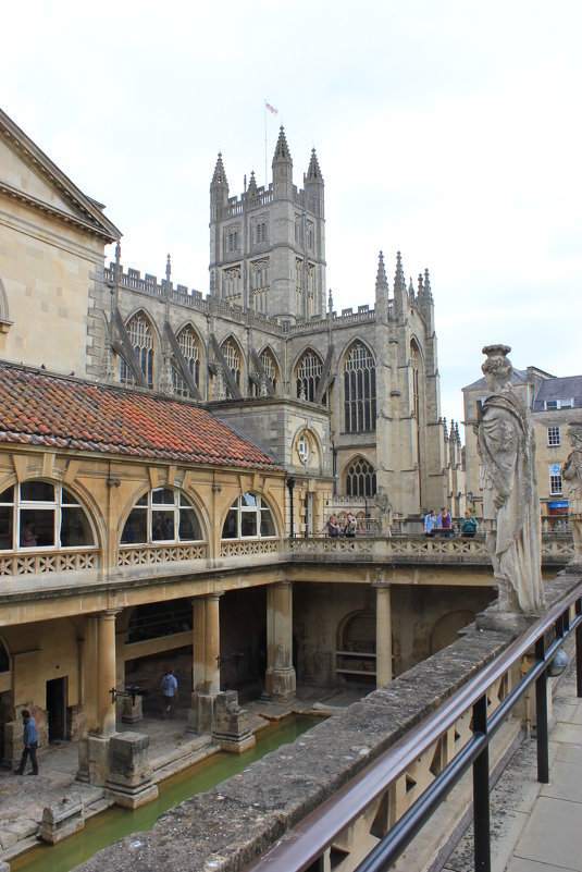 ...аббатство Святых Петра и Павла (The Abbey Church of Saint Peter and Saint Paul, Bath)... - Olga 