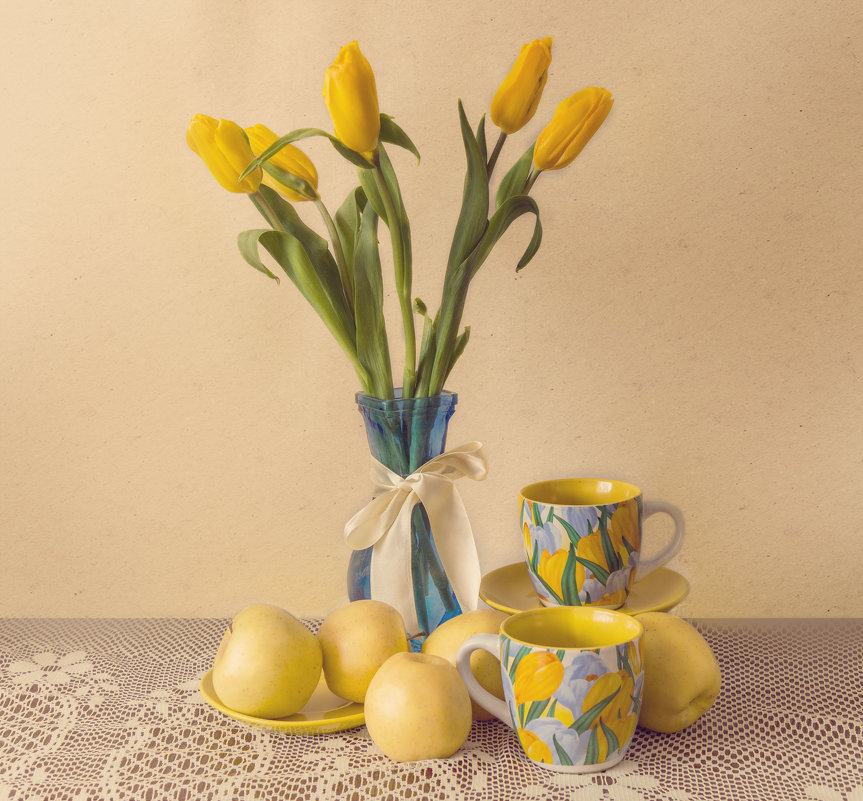 Желтые тюльпаны2 - Алина 
