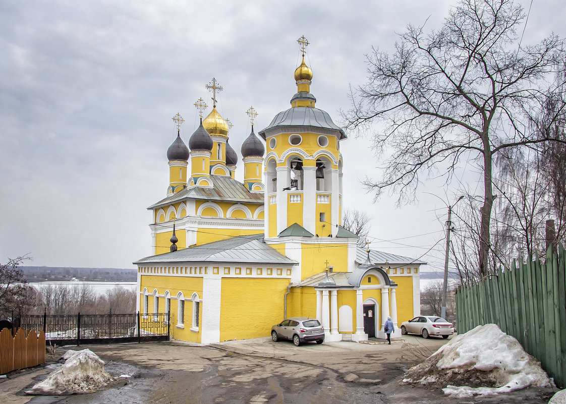 Николо - Набережная церковь в Муроме располагается на берегу реки Оки - Марина Назарова