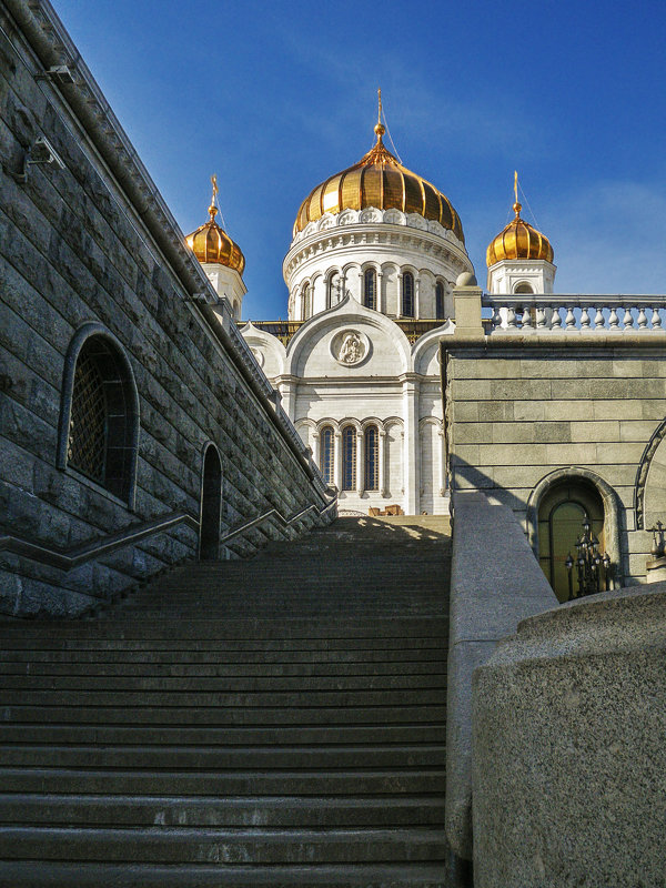 Лестница к храму - Андрей Дворников