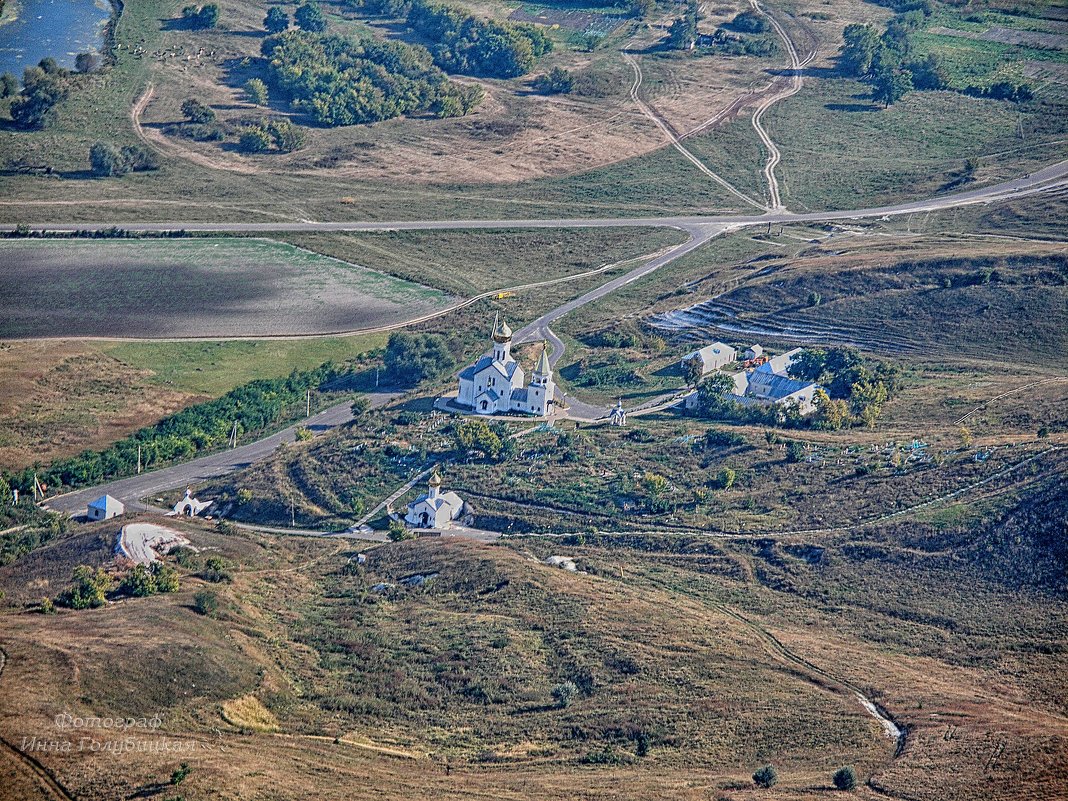 Свято-Троицкий Холковский мужской монастырь вид с высоты 800 метров - Инна Голубицкая