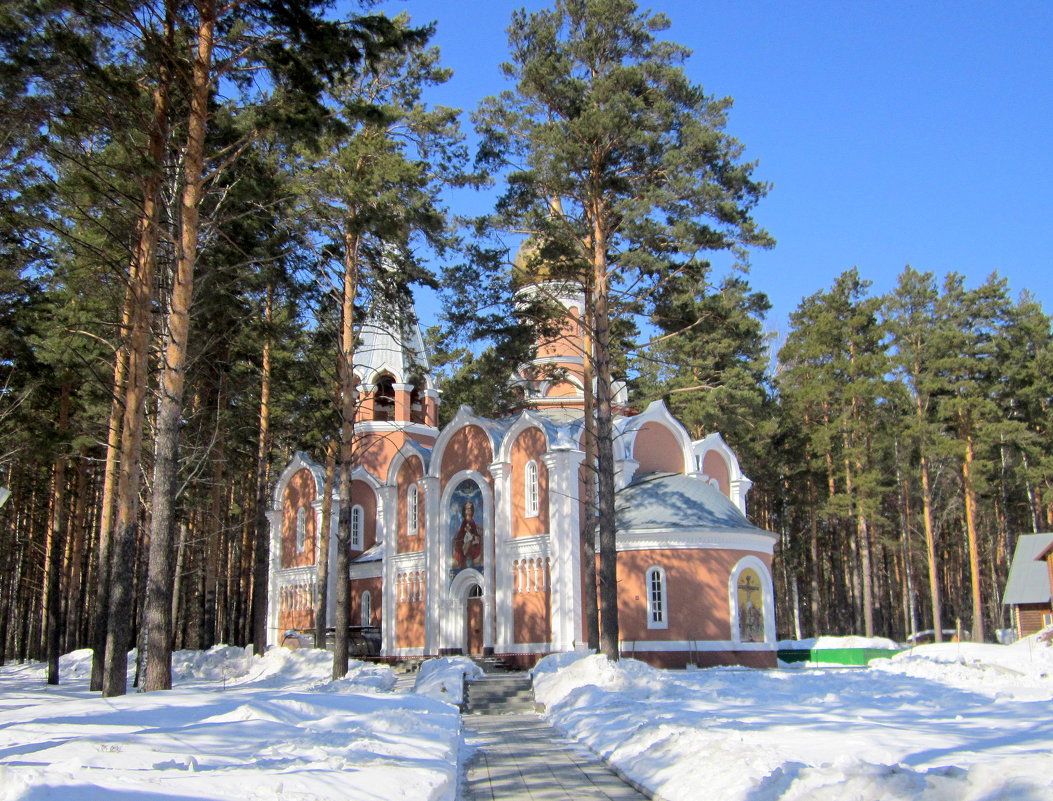 Церковь Троицы Живоначальной в Академгородке (Новосибирск) - Мила Бовкун