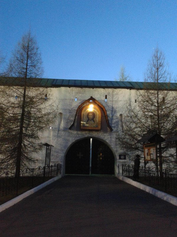 Вход в Новоспасский Монастырь - Аlexandr Guru-Zhurzh