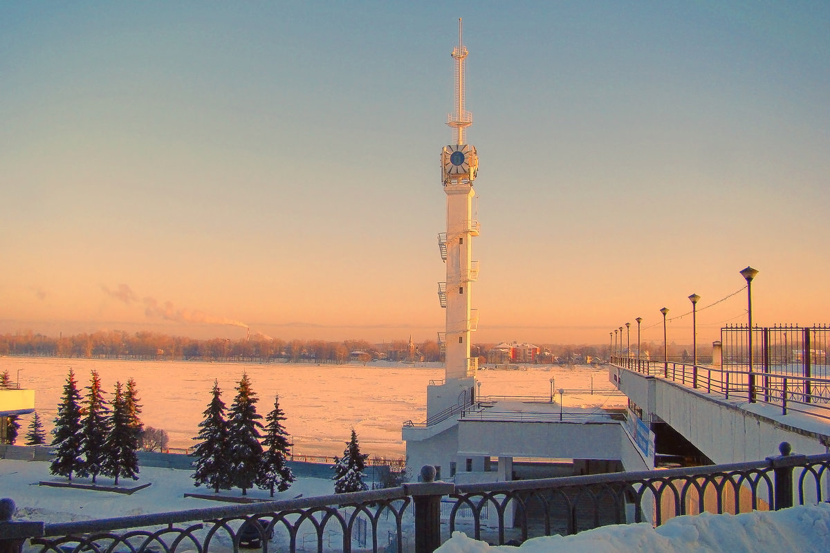 Мороз и солнце - Анатолий Смирнов