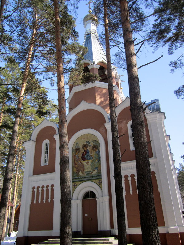 Церковь Троицы Живоначальной в Академгородке ( Новосибирск ) - Мила Бовкун