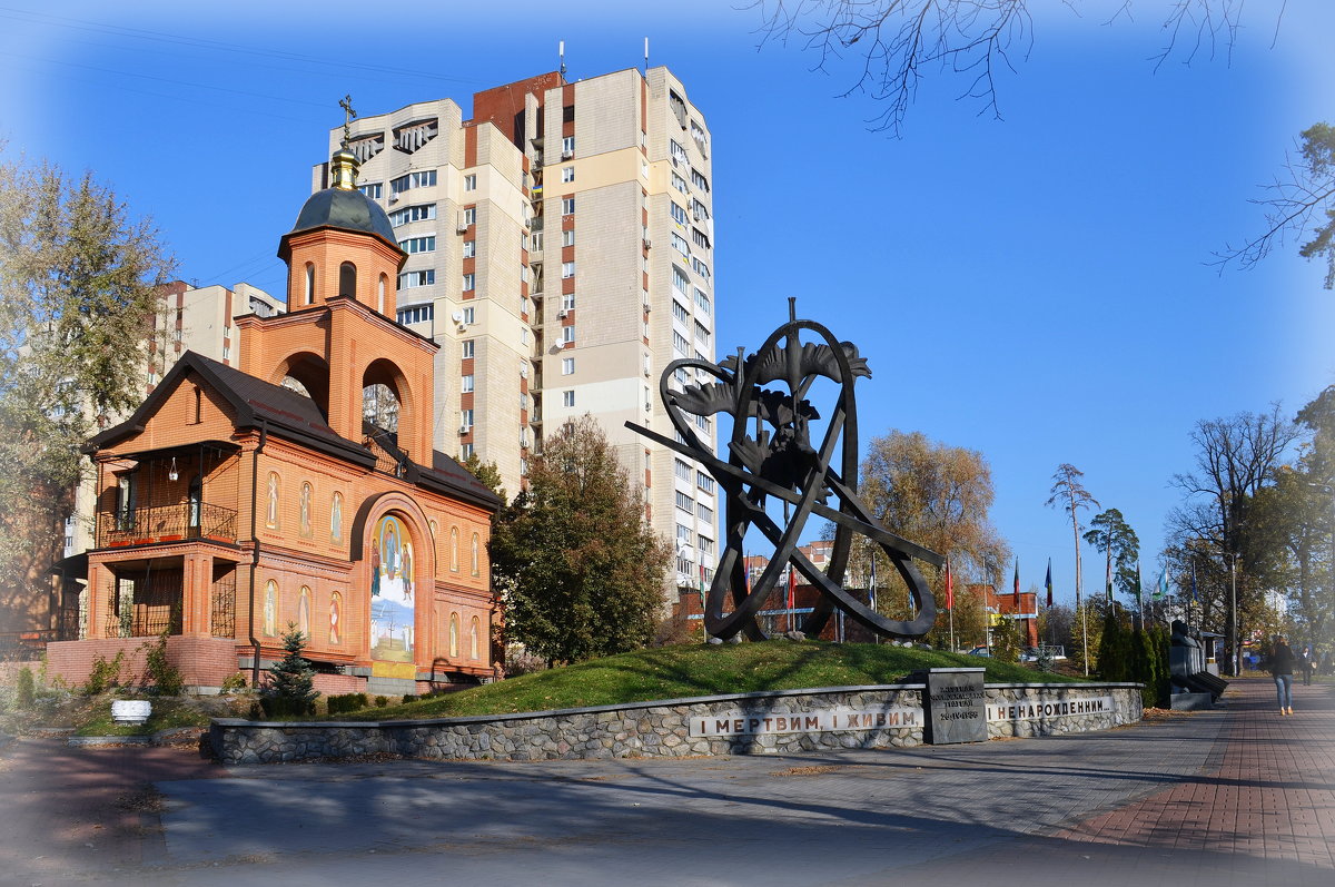 І мертвим, і живим, і ненародженим - Валентина Данилова