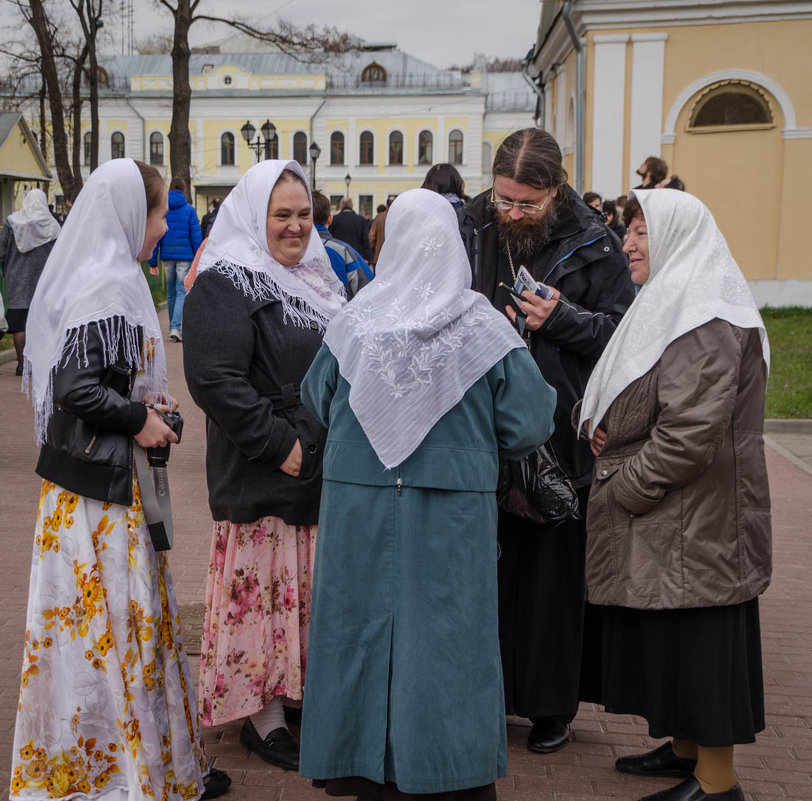 Неделя Святых Жен-Мироносиц .  Рогожская слобода. Москва. - Лариса *