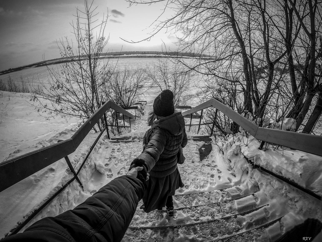 Спуск к реке - Евгений Рябов
