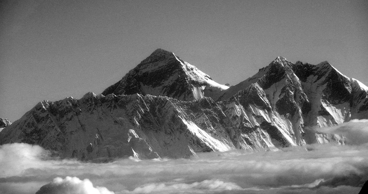 Непал. Под крылом самолета - Елена Познокос