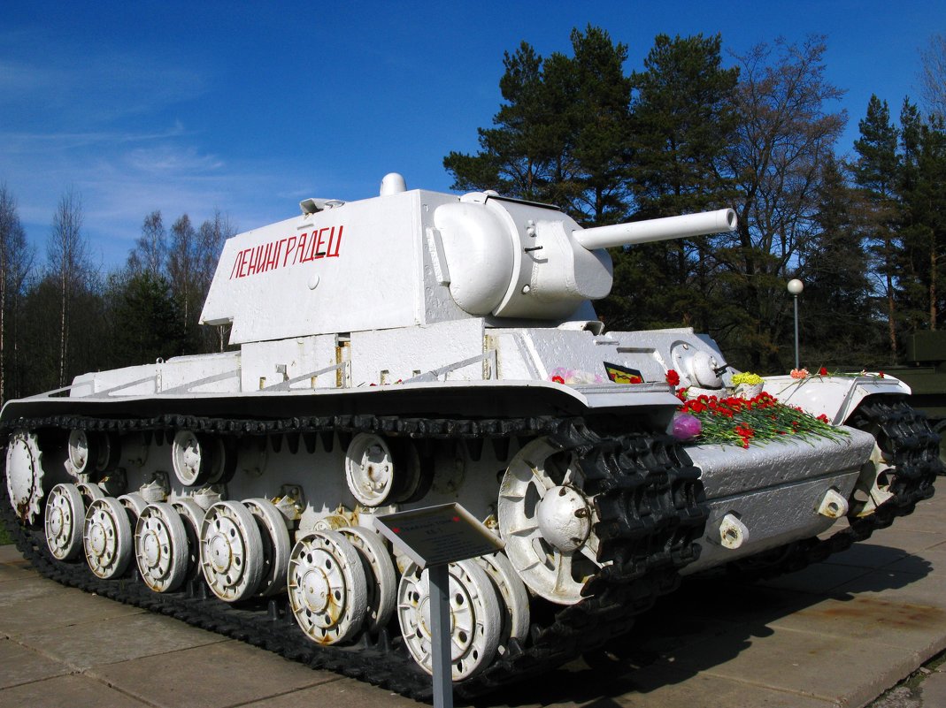 Тяжёлый танк КВ-1 - ТАТЬЯНА (tatik)