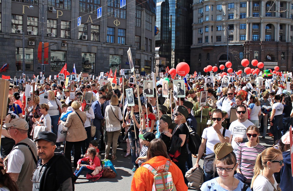 Бессмертный полк в Москве - Ирина Князева 