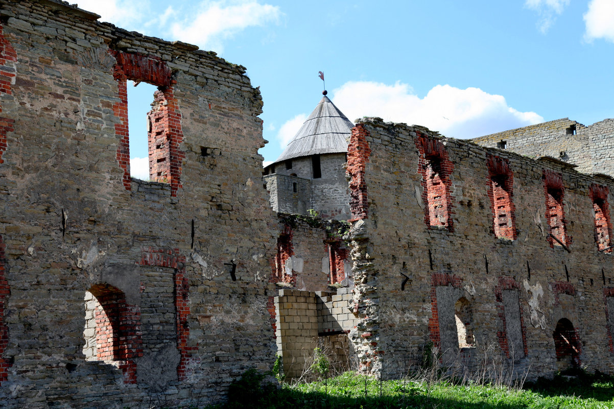 Старая крепость - Ирина Фирсова