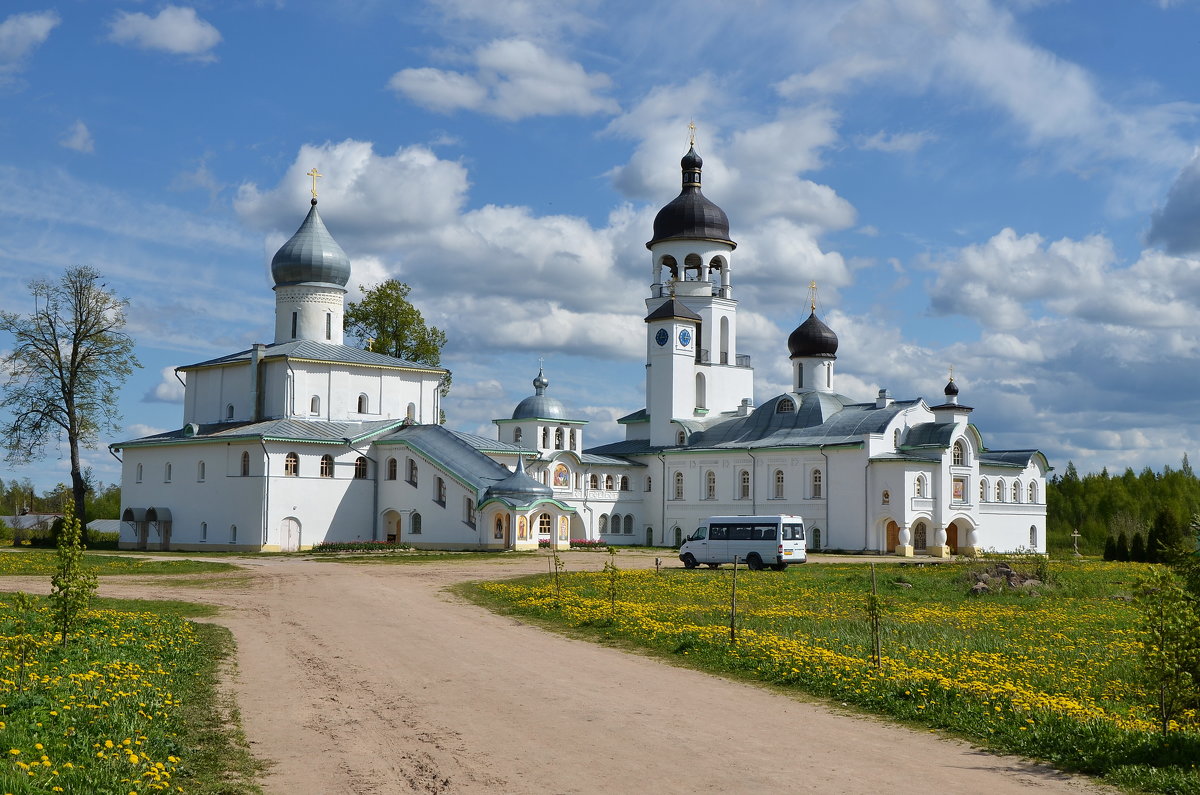 Крыпецкий Иоанно-Богословский монастырь - Ирина Никифорова