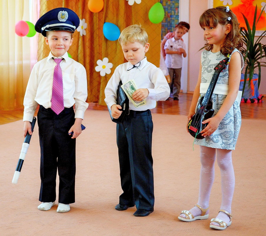 Сцена в детском саду - Ростислав 