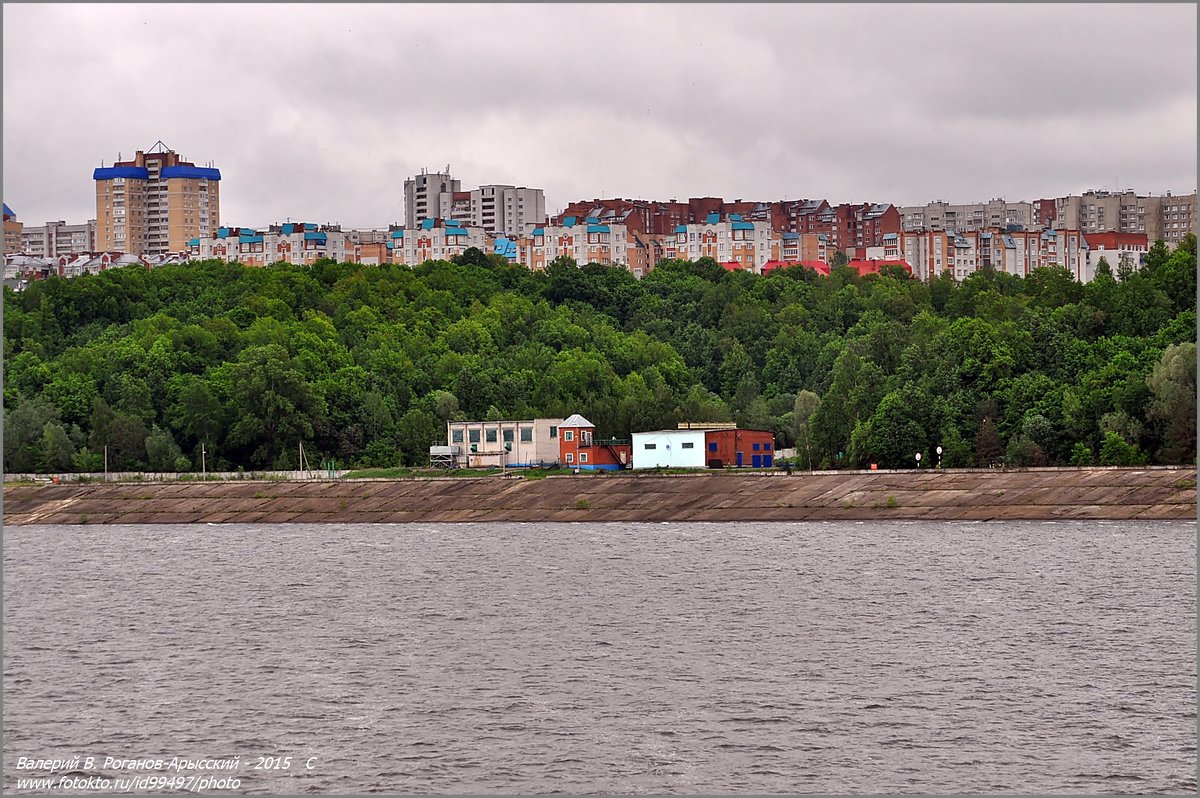 НИЖНИЙ С РЕКИ - Валерий Викторович РОГАНОВ-АРЫССКИЙ