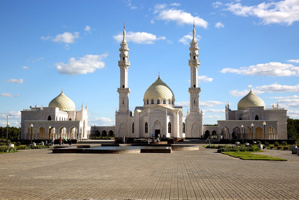 Белая мечеть - Виктор Добрянский