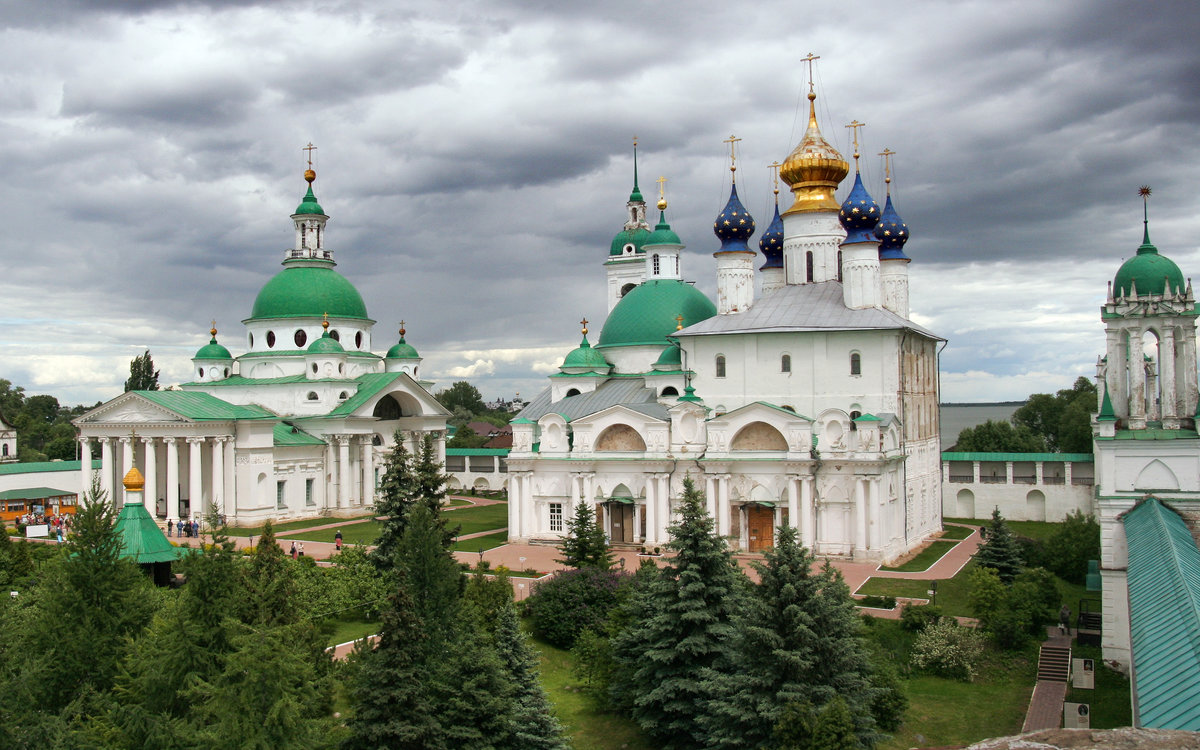 Спасо Яковлевский монастырь в Ростове Великом