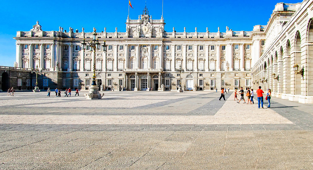 Королевский дворец в Мадриде - Александр 