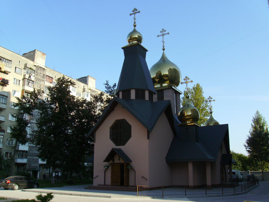 Православный  храм  в  Ивано - Франковске - Андрей  Васильевич Коляскин