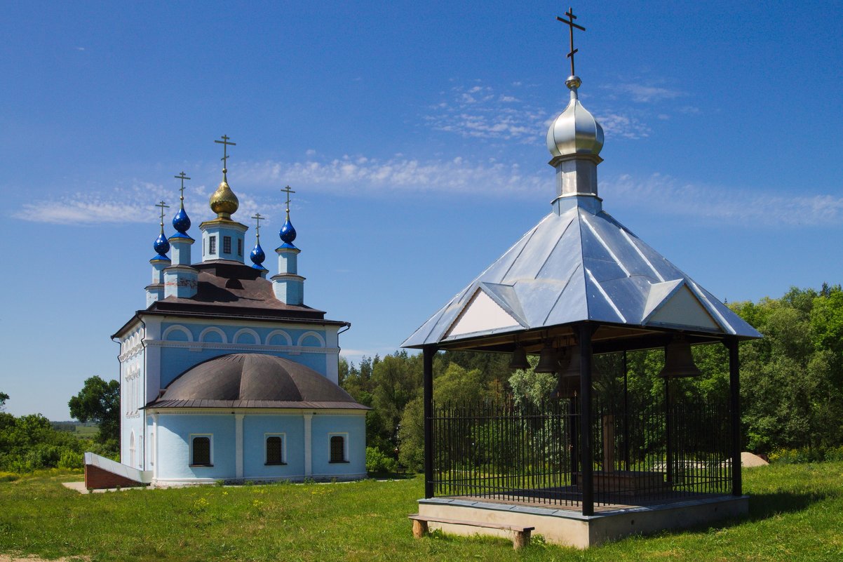 Собор и колокольня - Владимир Маслов