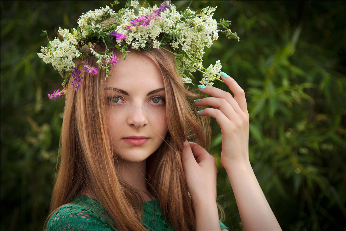 В аромате полевых цветов - Елена Ерошевич
