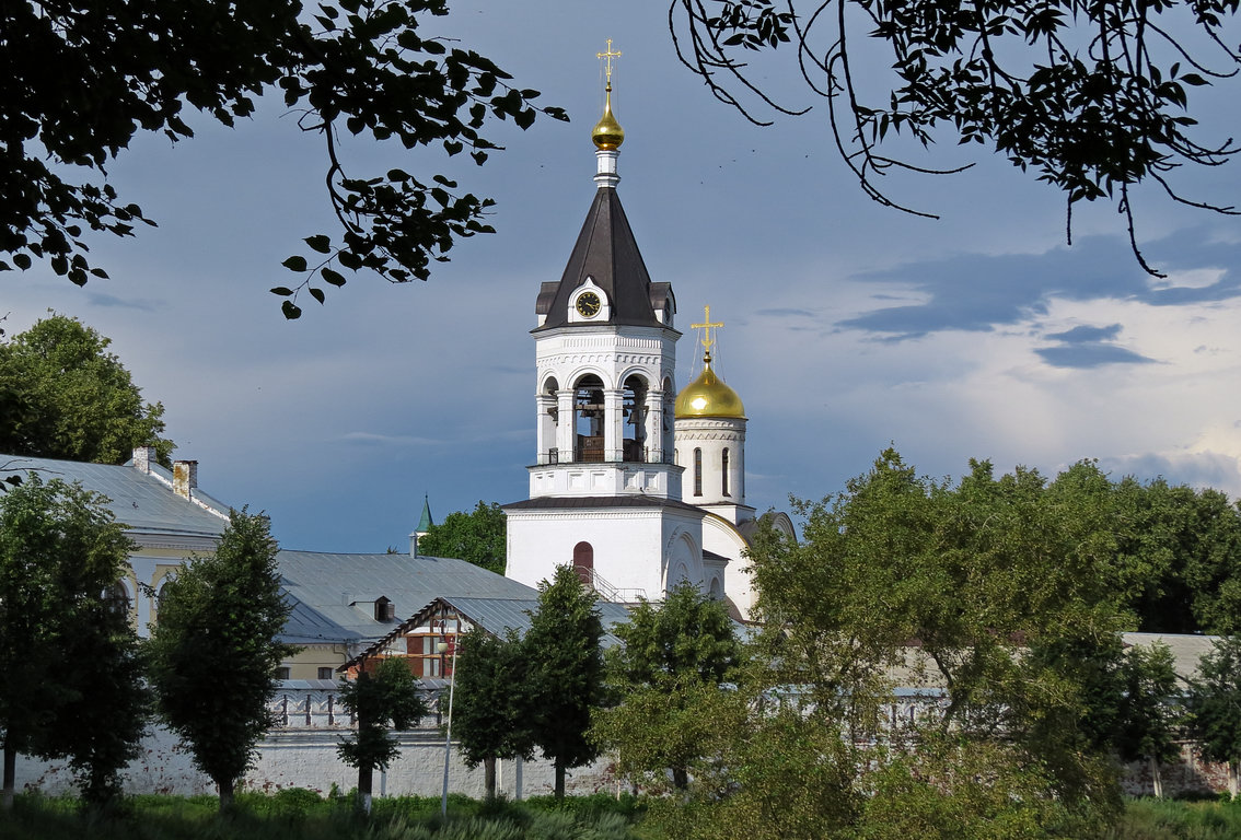 монастырь - Сергей Цветков