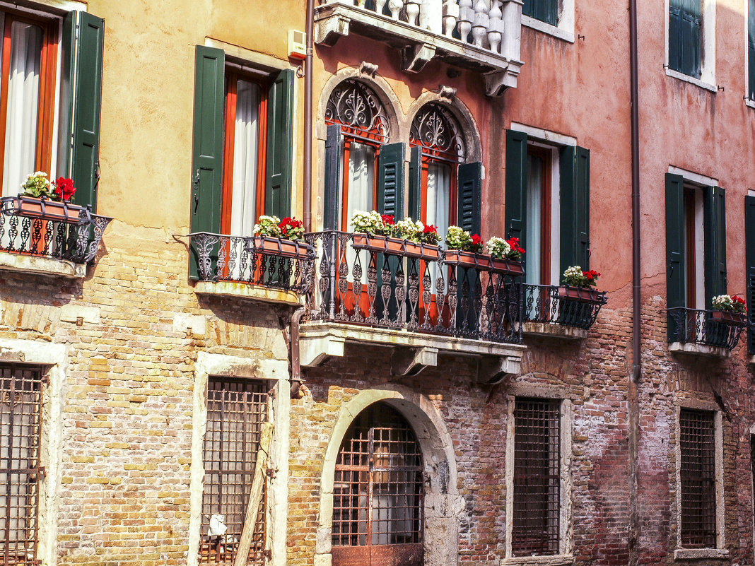 Венецианское Окно
