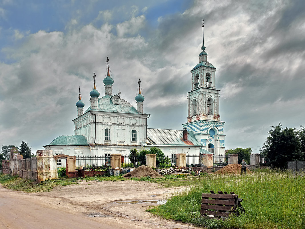 Церковь Рождества Пресвятой Богородицы в селе Городище, Переславского р-на, Ярославской обл. - Александр Гурьянов