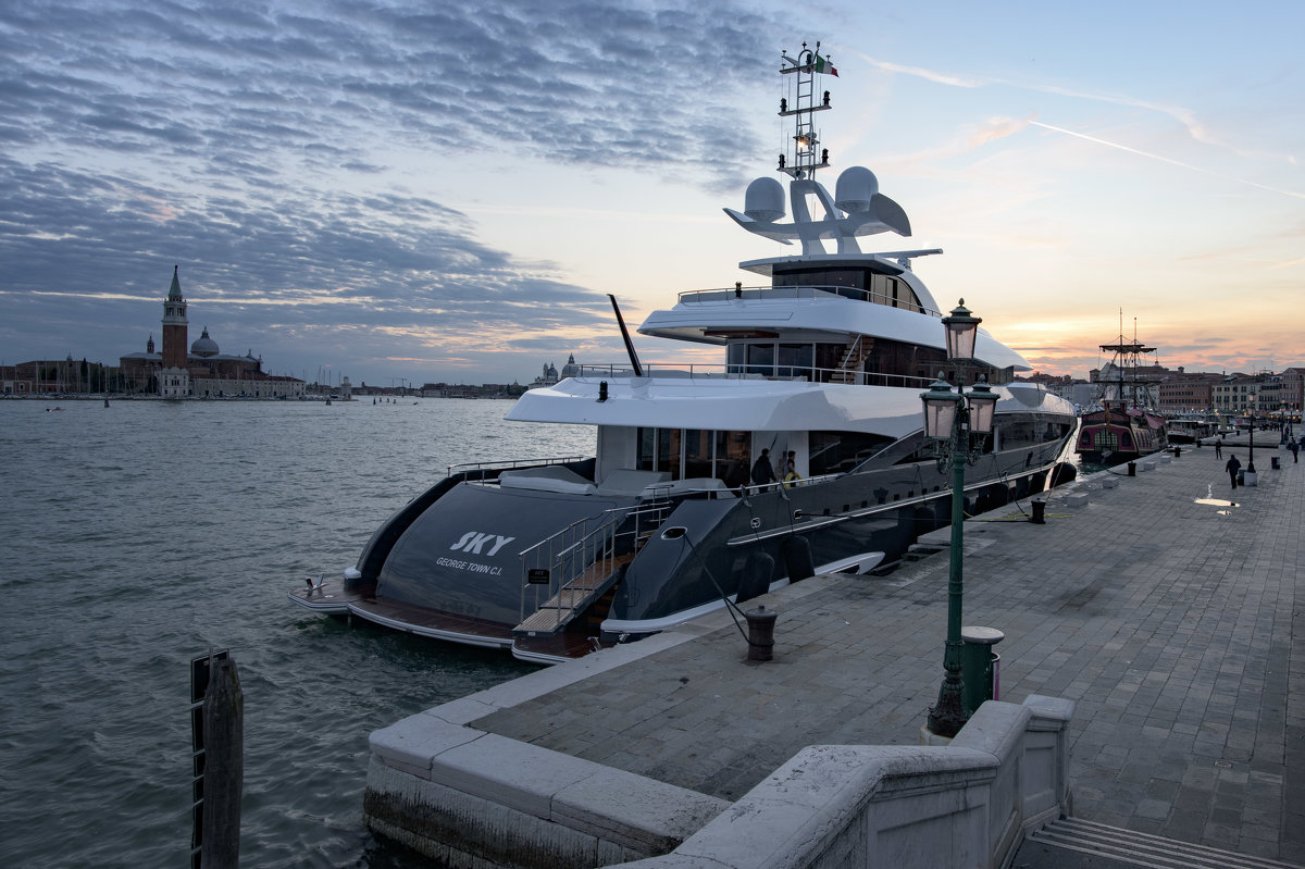 tramonto in Venezia.Italia - Олег 