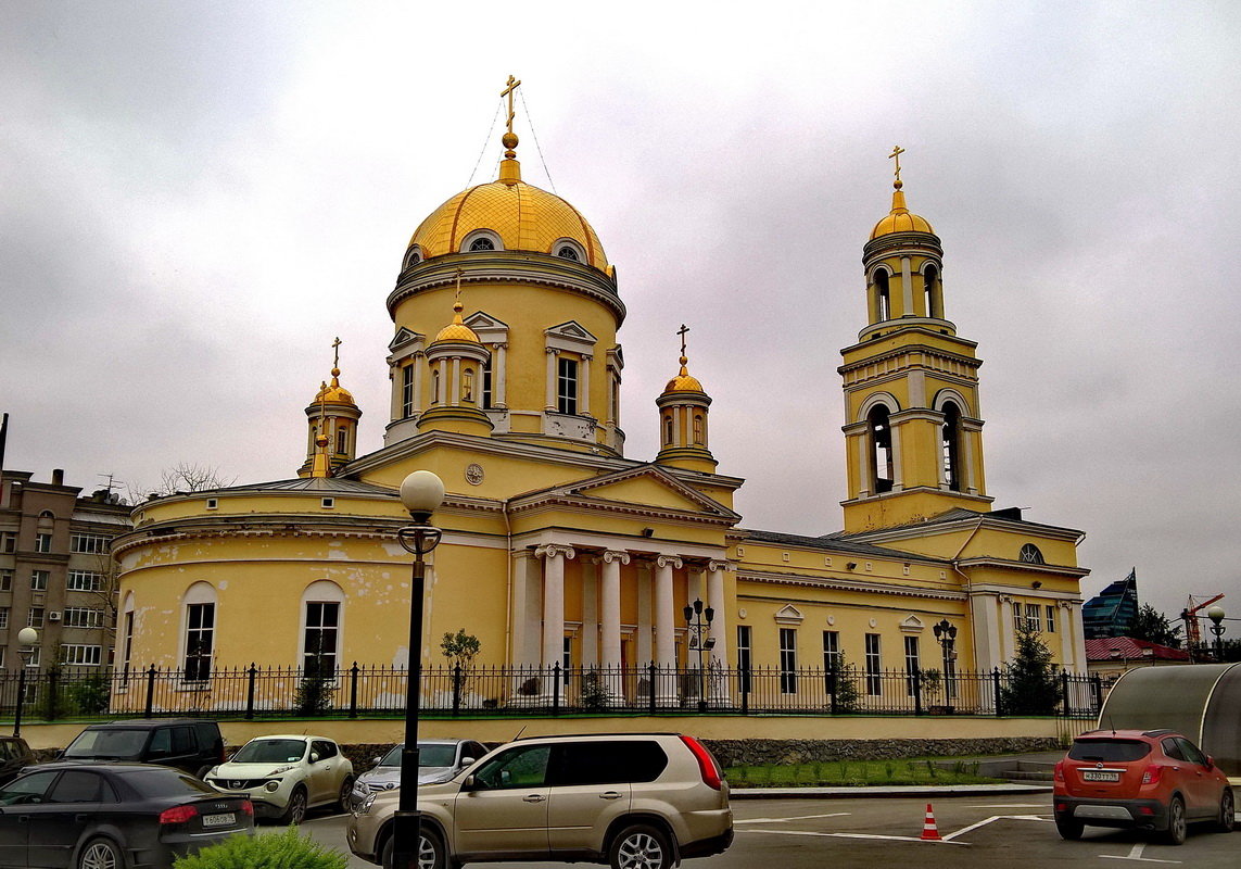 Свято-Троицкий кафедральный собор в Екатеринбурге. - Пётр Сесекин