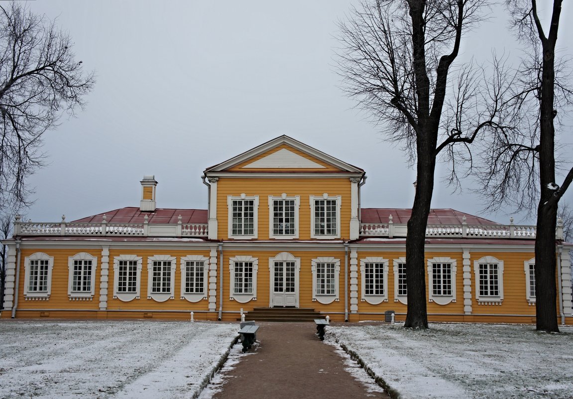 Путевой дворец Петра I. Южный фасад - Елена Павлова (Смолова)