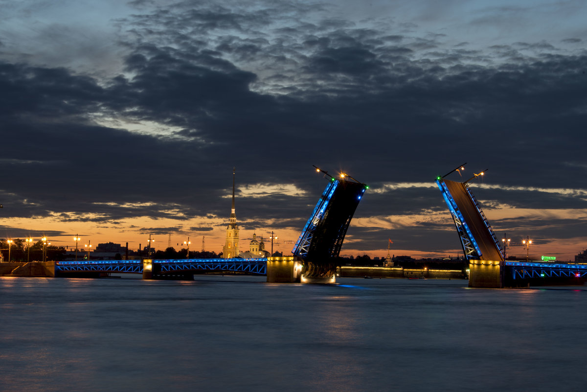 Разводка Дворцового моста - Alexey alexeyseafarer@gmail.com