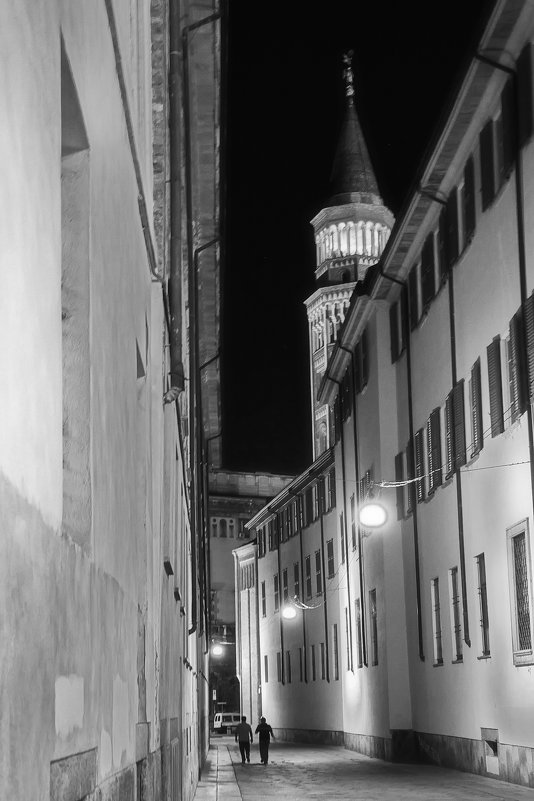 Чуть чуть ночного Милана - M Marikfoto