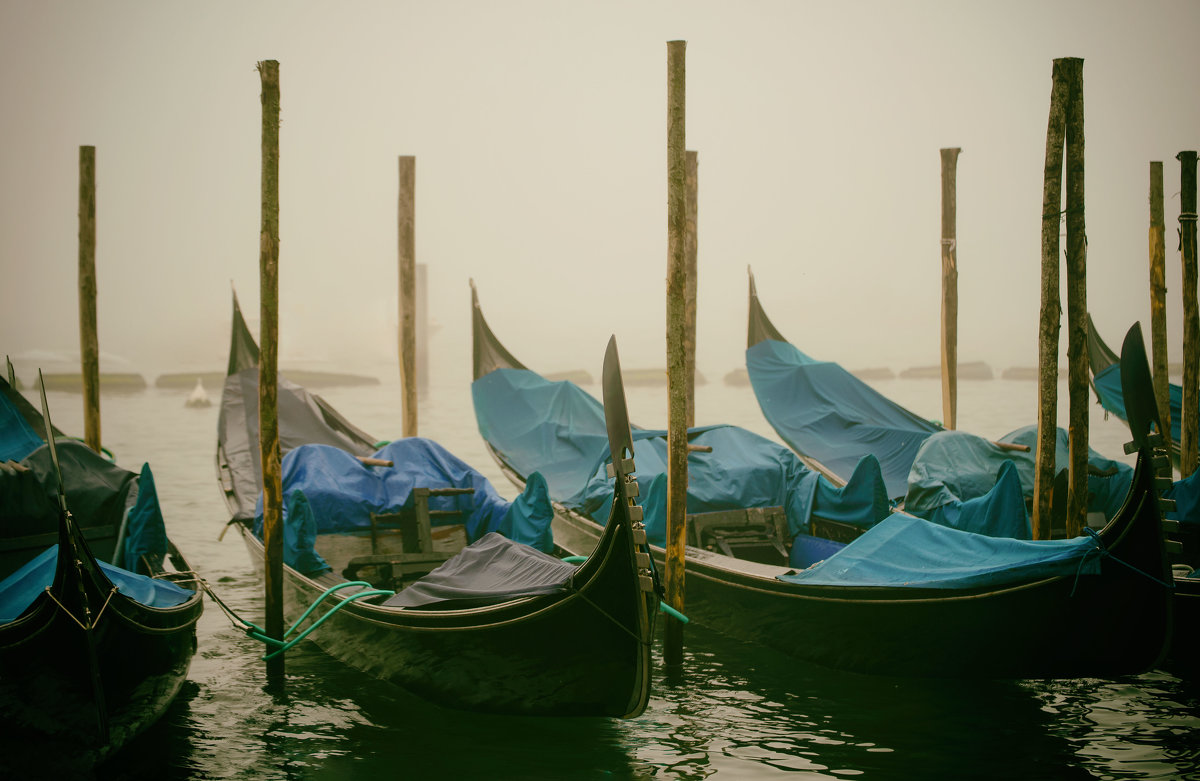 Barche  Gondole  Venezia - Олег 