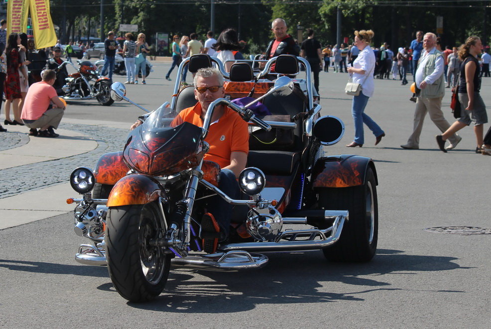 Дни Harley Davidson в Петербурге - Вера Моисеева