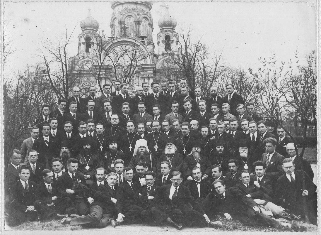 Студенты - богословы (1936?) - о. Феодосий 