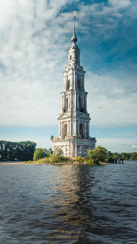 Колокольня в Калязине - Александр Ширяев