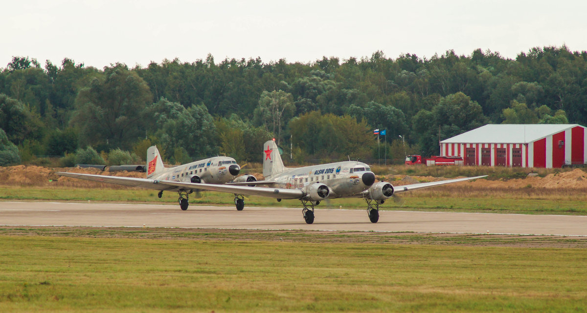 МАКС 2015.  DC-3 "Douglas" - Андрей Воробьев