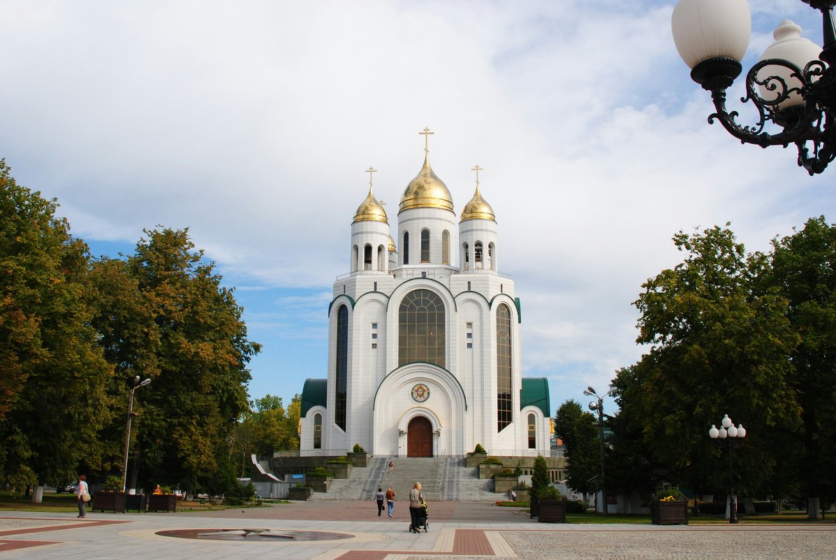 Калининград, пл.Победы - юлия.. Таксебефотограф))