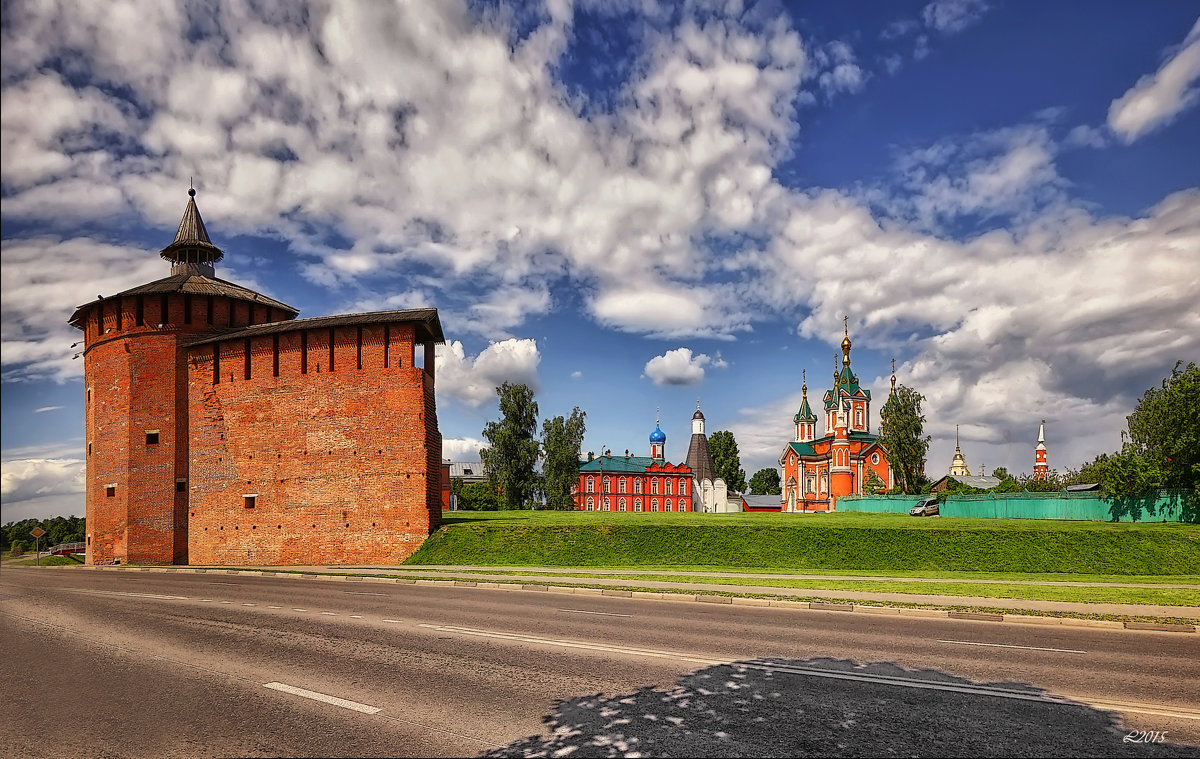 Коломна. Кремлевская стена. Брусенский монастырь - mila 